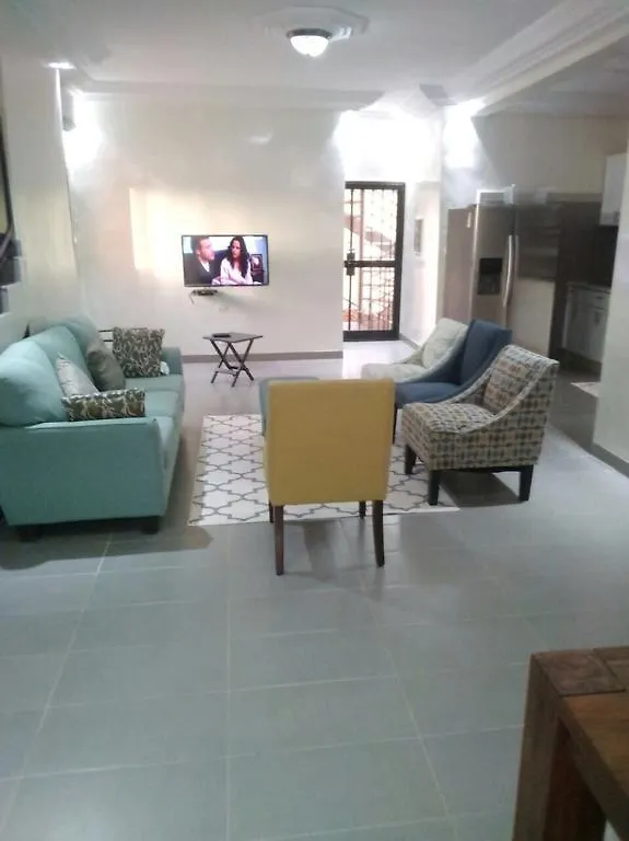 Dom wakacyjny La Maison Orange Willa Dakar Senegal