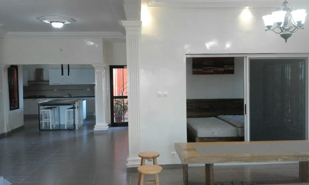 La Maison Orange Willa Dakar Dom wakacyjny